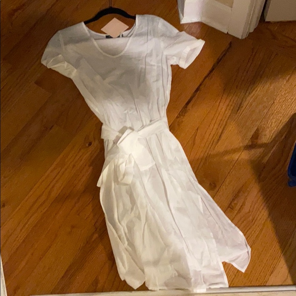 Kittenish new with tags white dress size small
